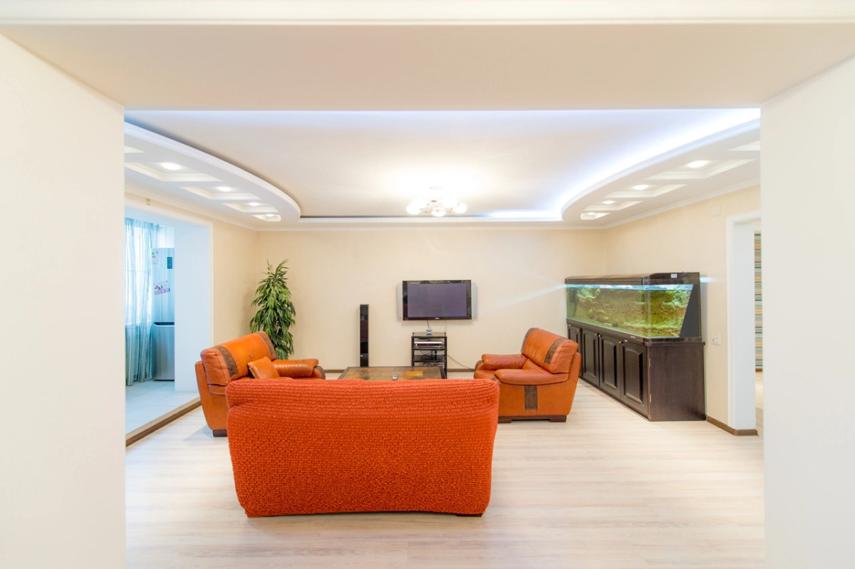 Апартаменты Пять Звёзд на Монакова 33