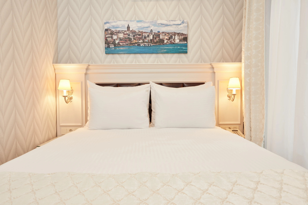 Albinas Hotel Old City