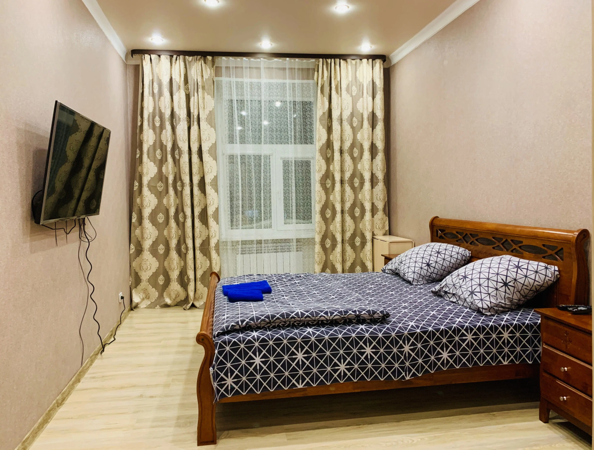 Просторная 3-квартира в центре города рядом ДКШ ЛПУ Газпром