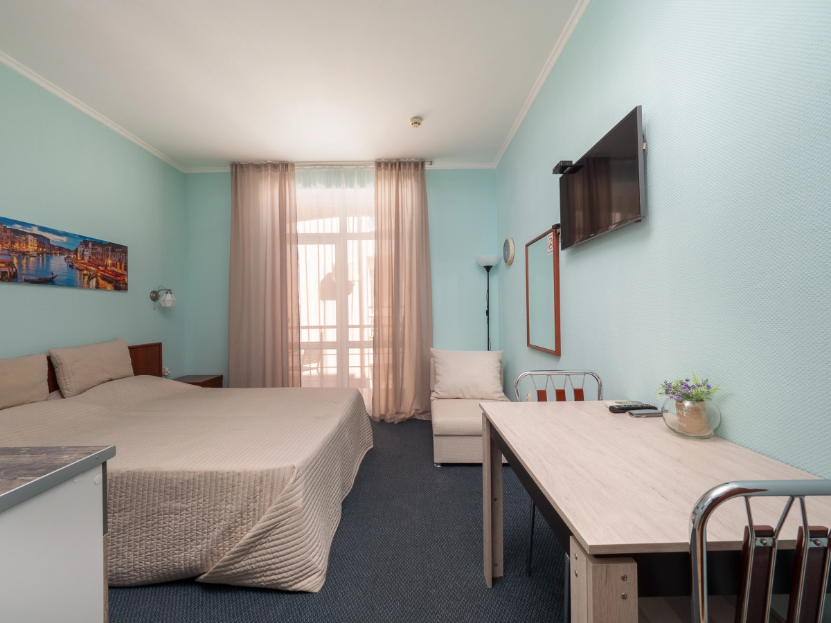 Апартаменты У Моря С Бассейном в ЖК Солнечный апр31