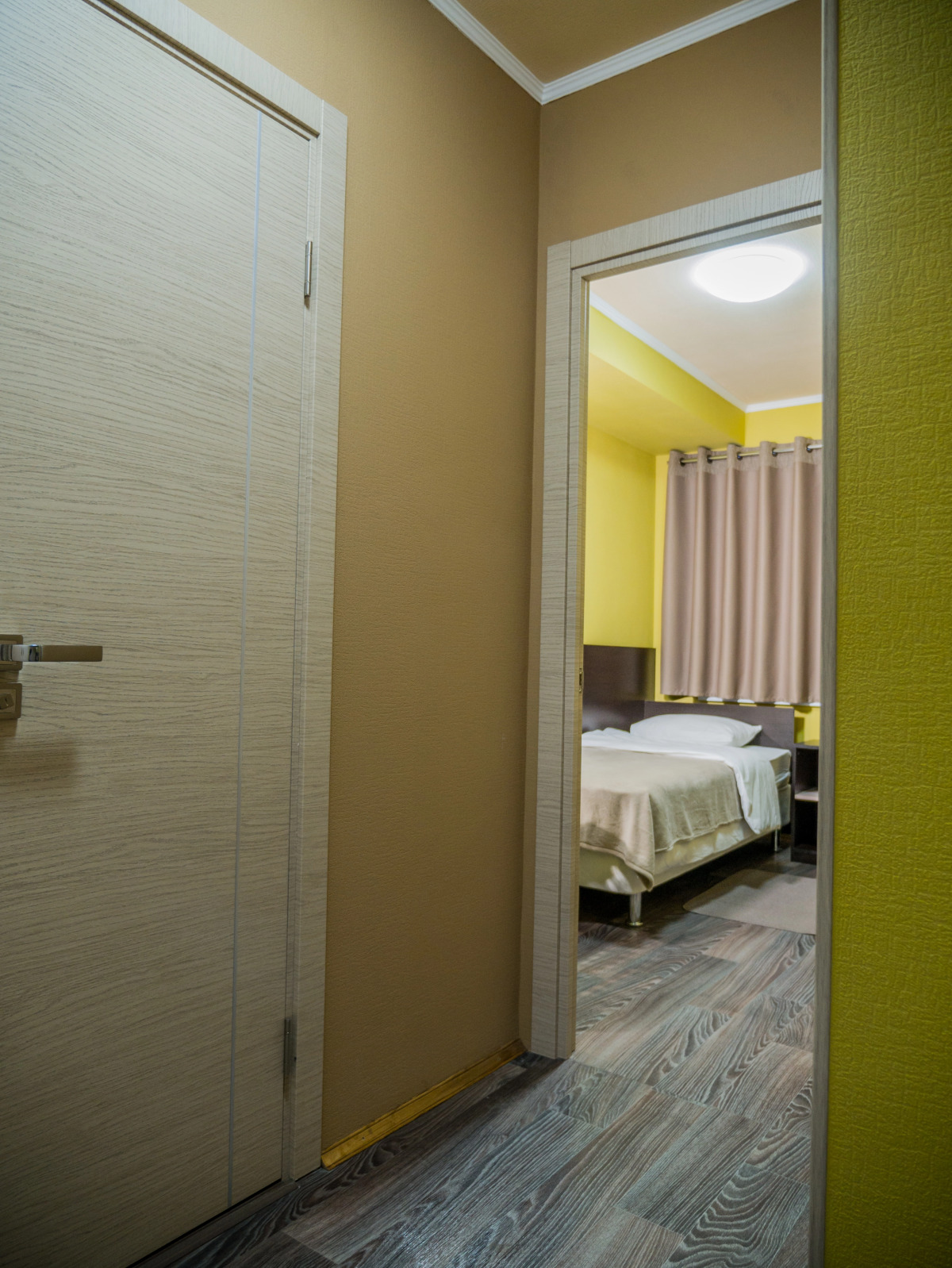 Отель Smart Business