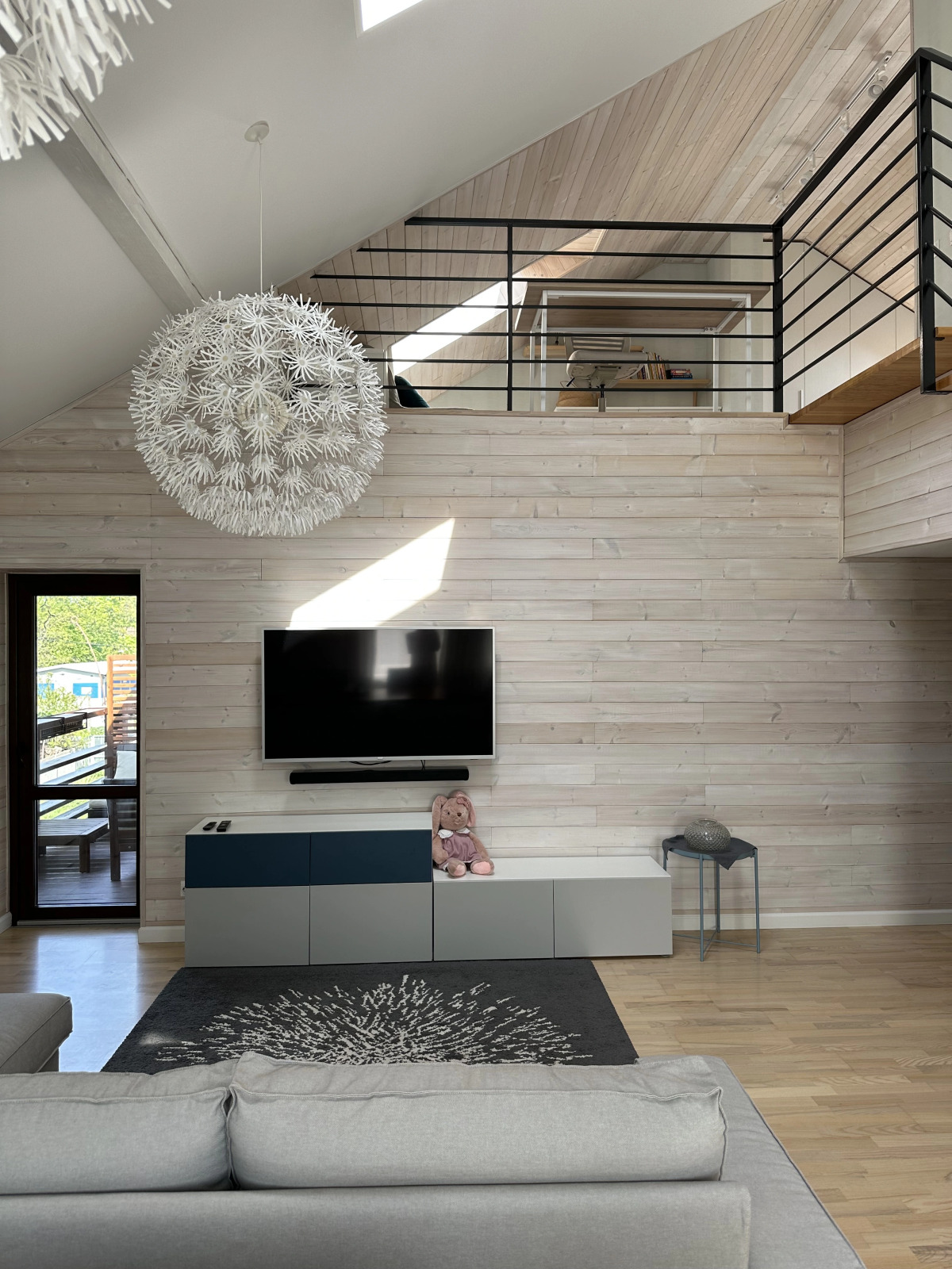 Апартаменты с двумя спальнями в частном доме