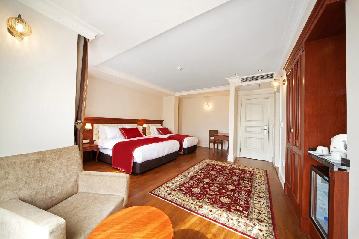 Отель Aren Suites