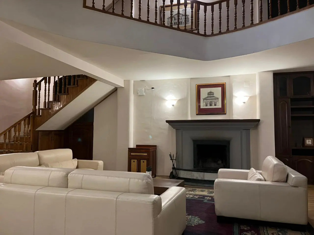 Отель Beaumonde Tbilisi