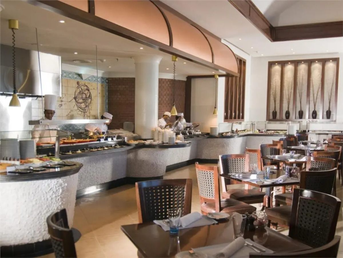 Danat Jebel Dhanna Resort