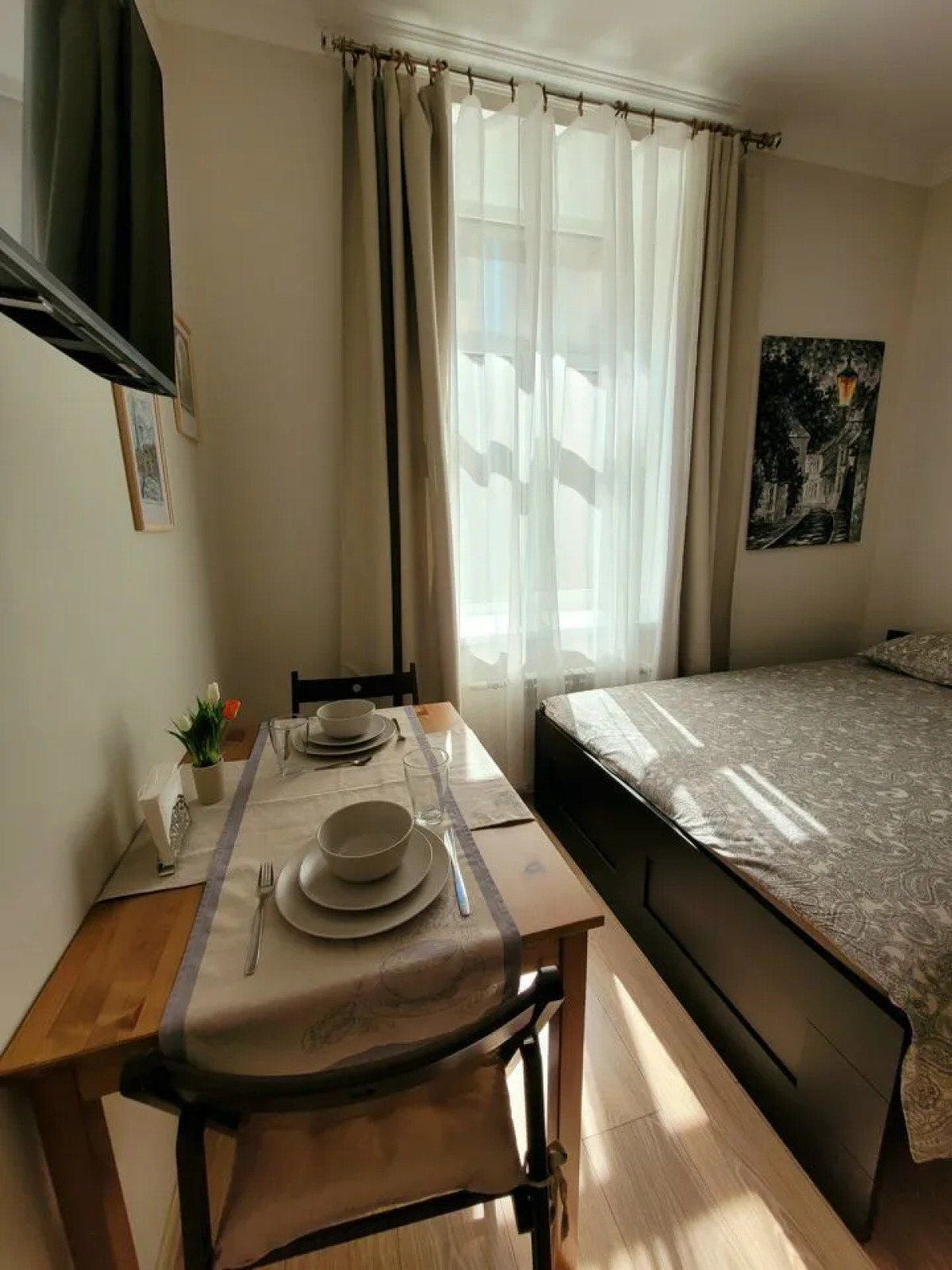 Квартира - студия в иcтoричeскoм цeнтре Санкт-Пeтеpбургa (4)