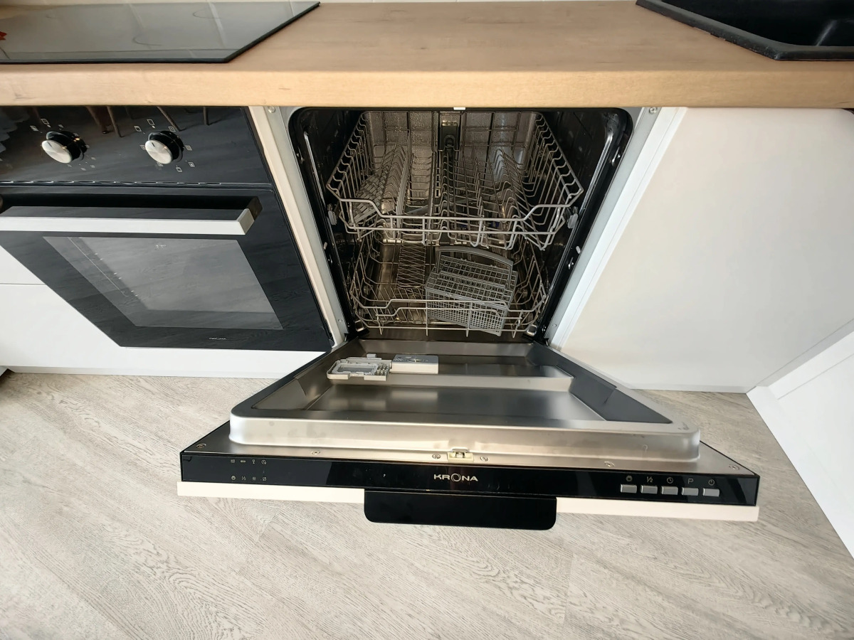 Видовая Двухкомнатная Квартира с Подземным Паркингом