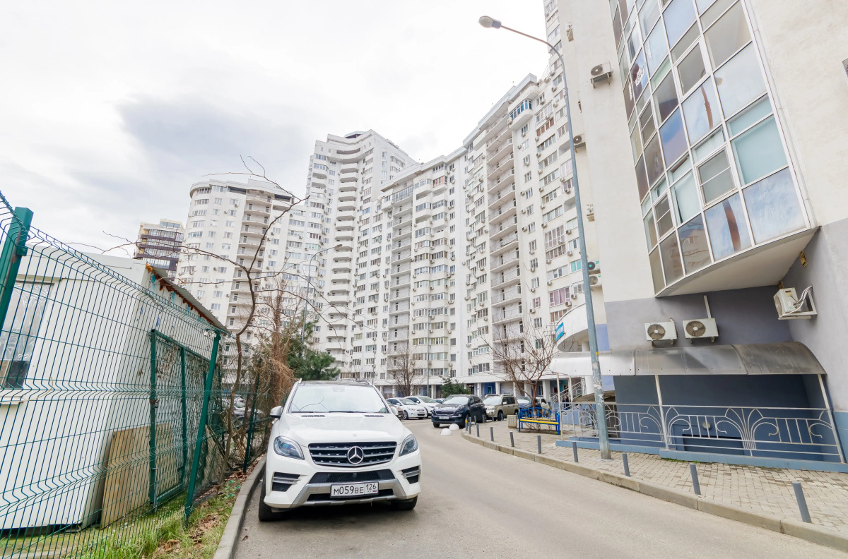 Апартаменты ApartGroup на Кубанской набережной31/1