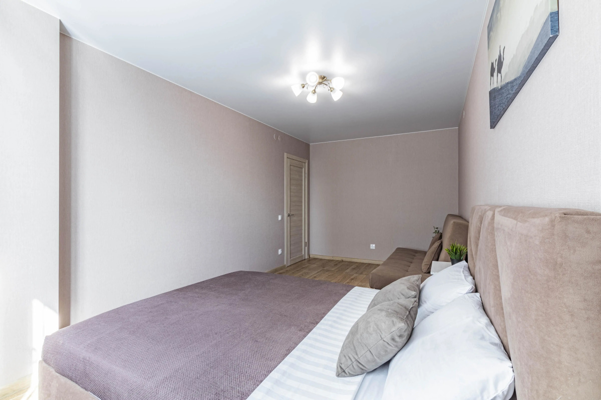 Апартаменты на Готвальда Dream House