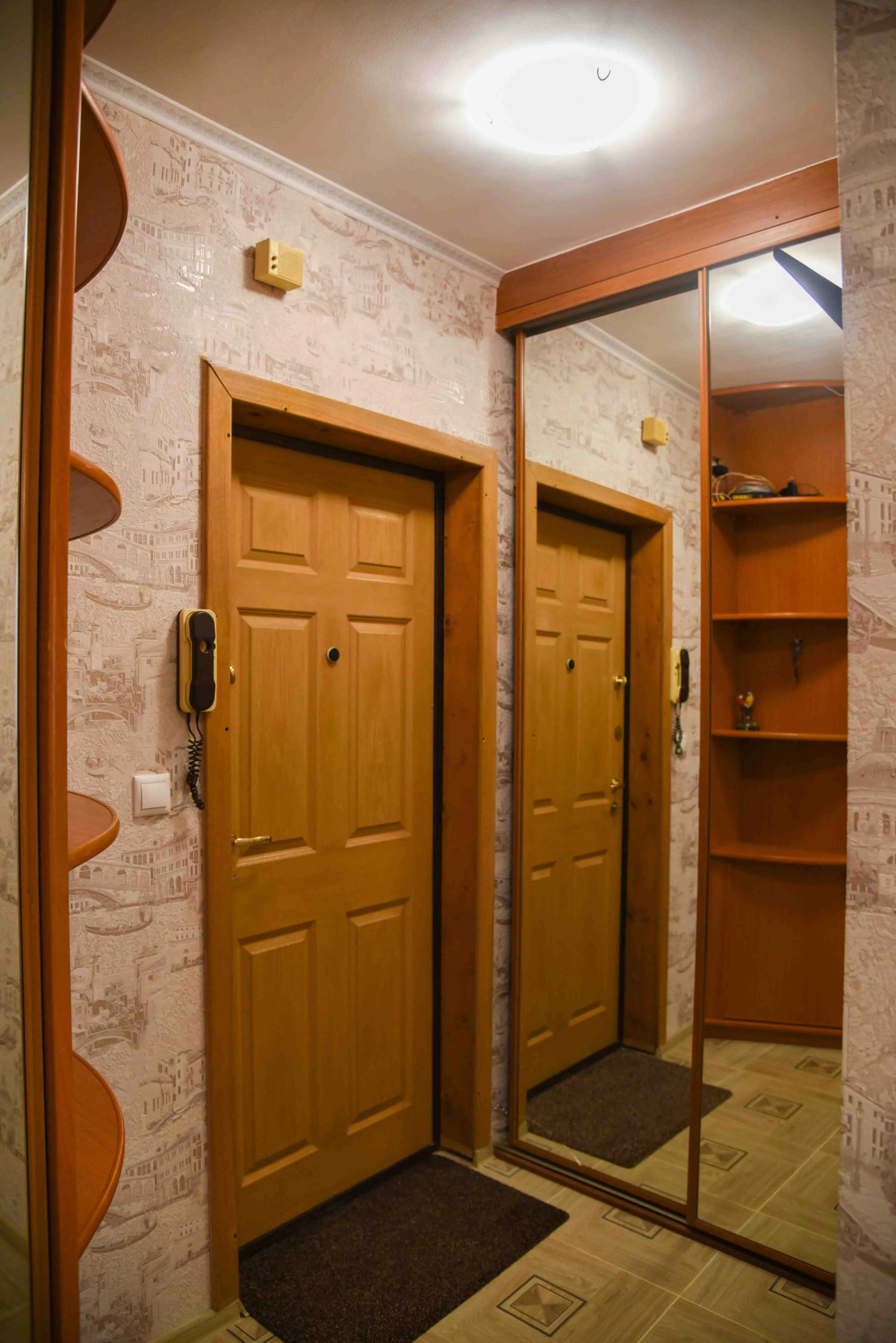 Апартаменты Mira Apartments