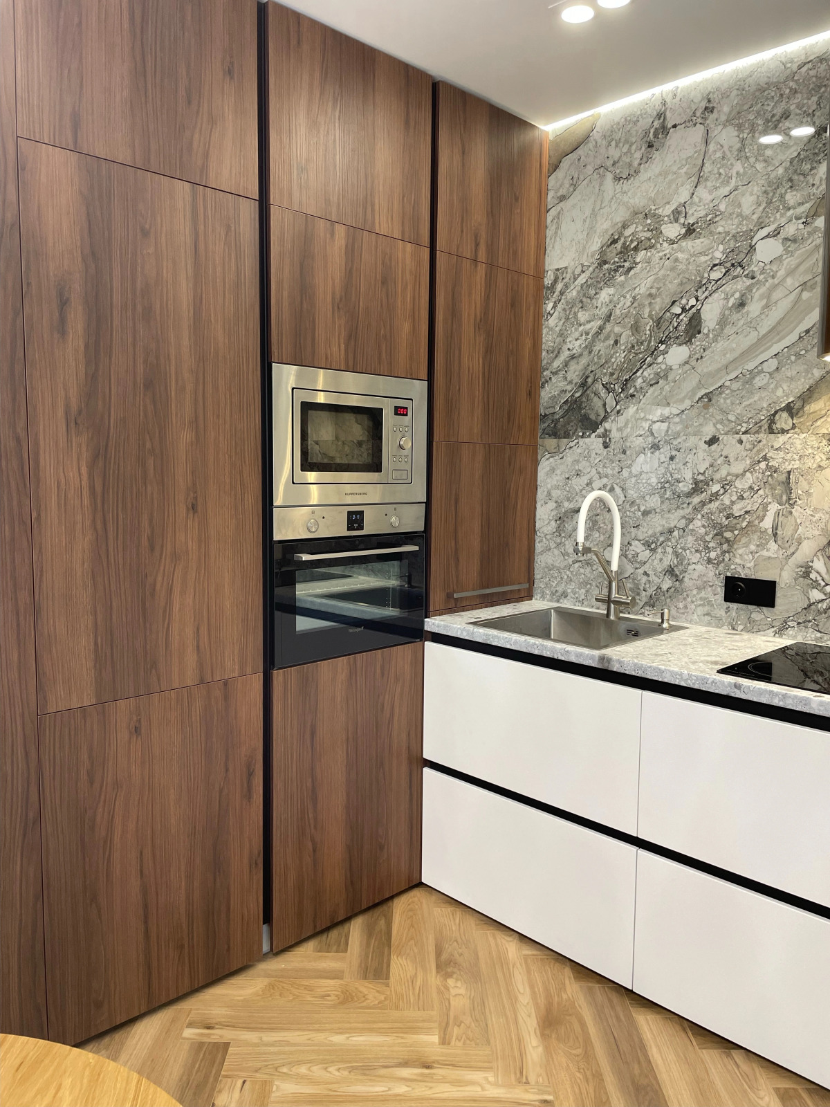 Квартира однокомнатная на Хасанова 13