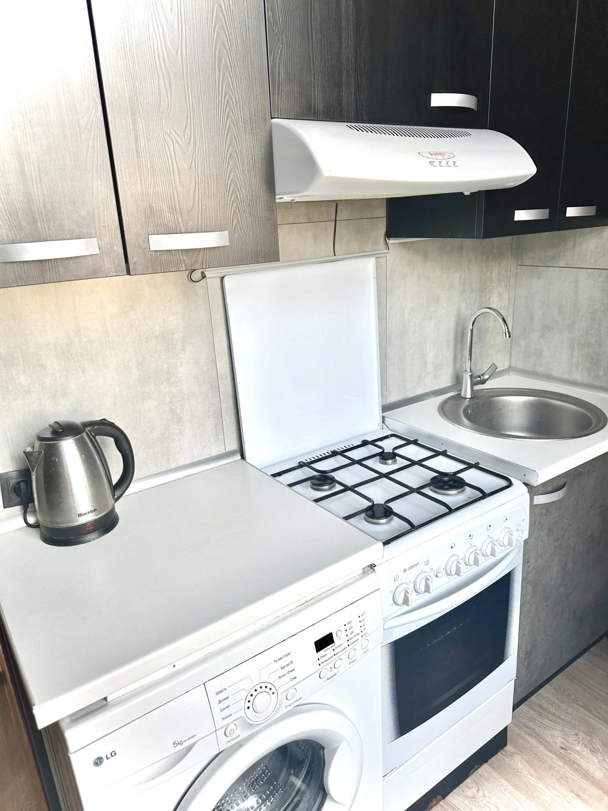 Апартаменты двухкомнатные на Богдановича 23