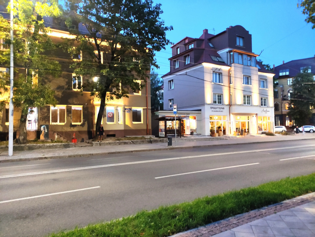 Квартира в районе Амалиенау. Около парка Центрального