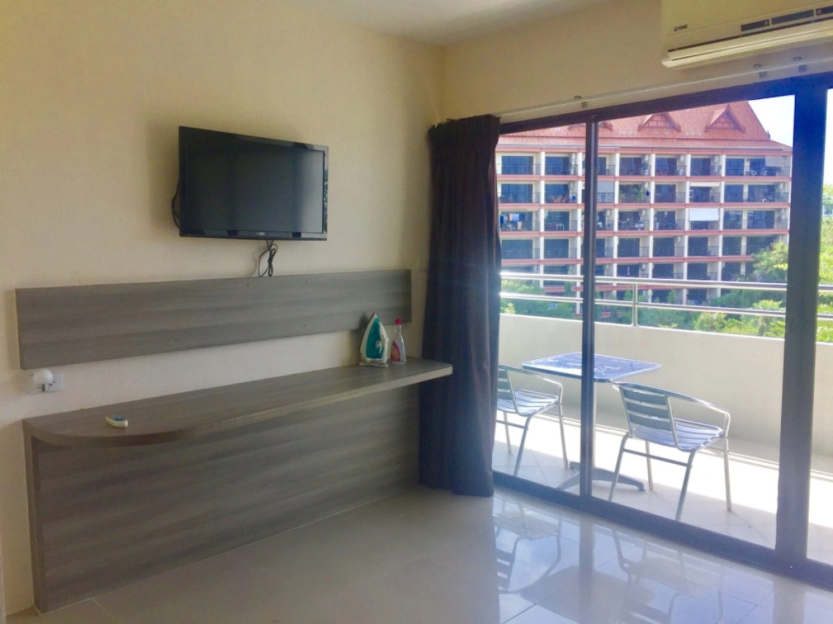 Апартаменты R-Con Wongamat