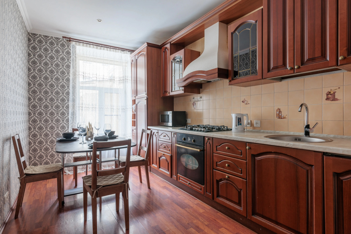 Квартира Трехкомнатная на Невском 45 DereMRents ДереМРентс