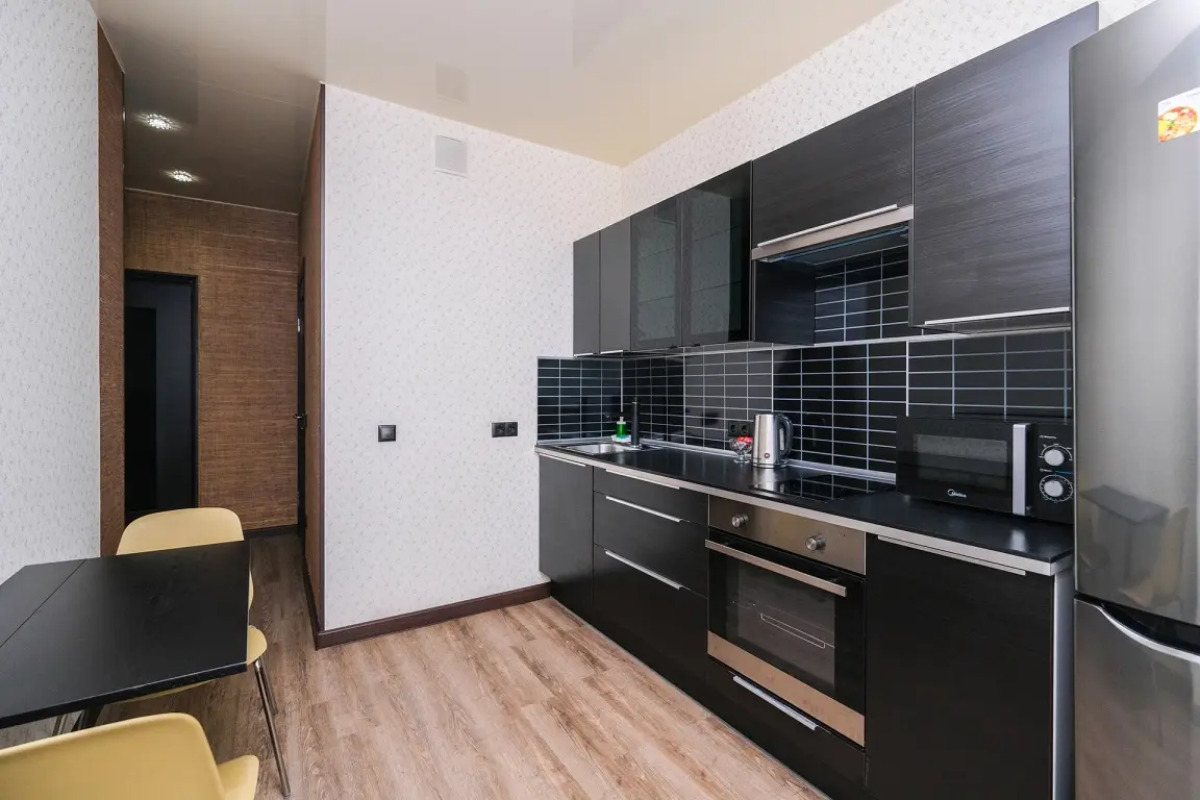 Апартаменты Домант Романова 60 (1)