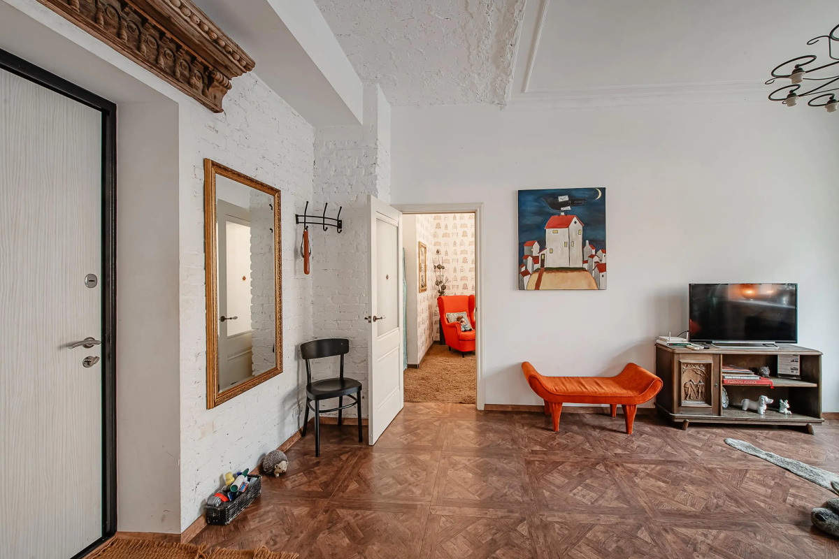 Апартаменты Студия с отдельной спальней в районе вокзала