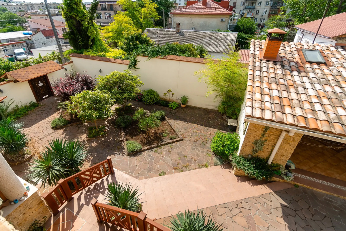 Отель Рахиль