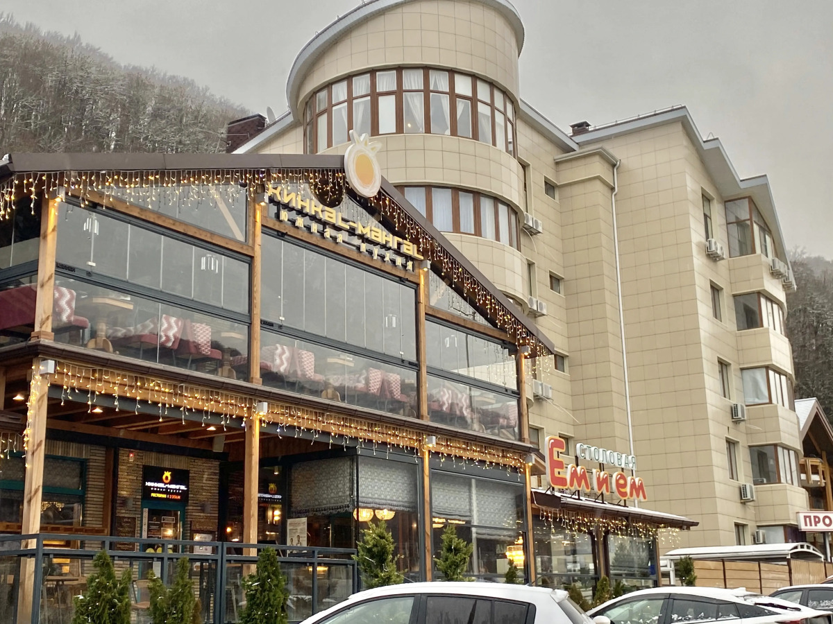 Апартаменты В центре Курорта с 3 спальнями