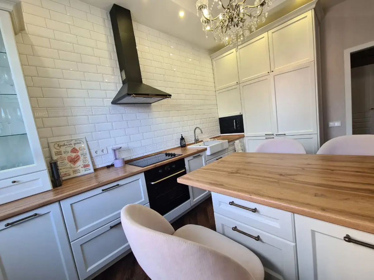 Апартаменты Кино в ЖК 5 звезд