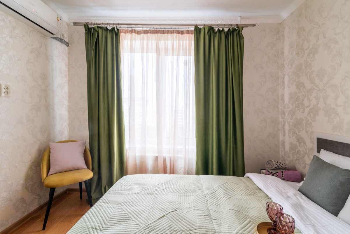 Квартира Двухкомнатная квартира у метро Минская, Парк Победы