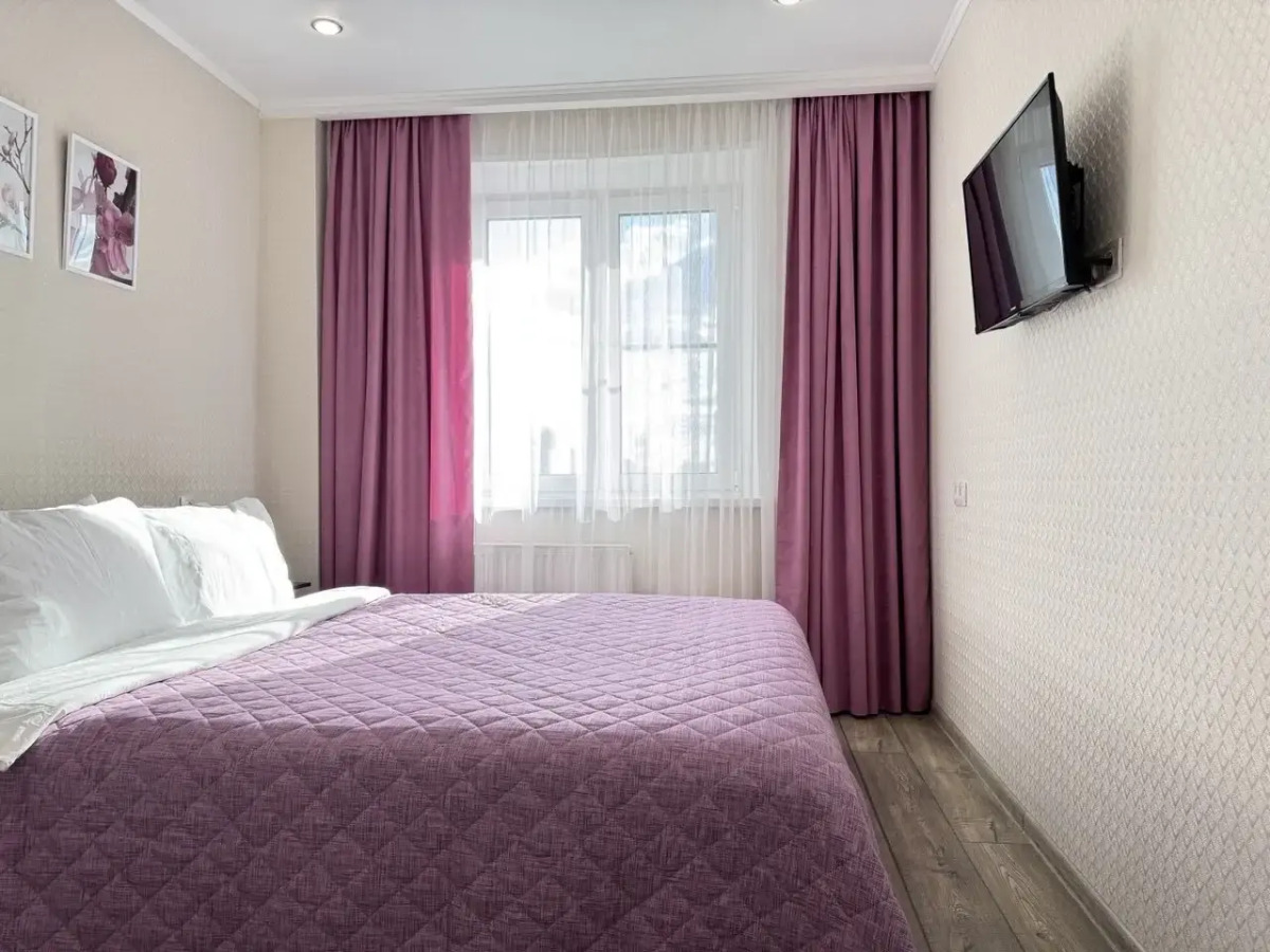 Квартира Разместим на улице Университетская Набережная 105