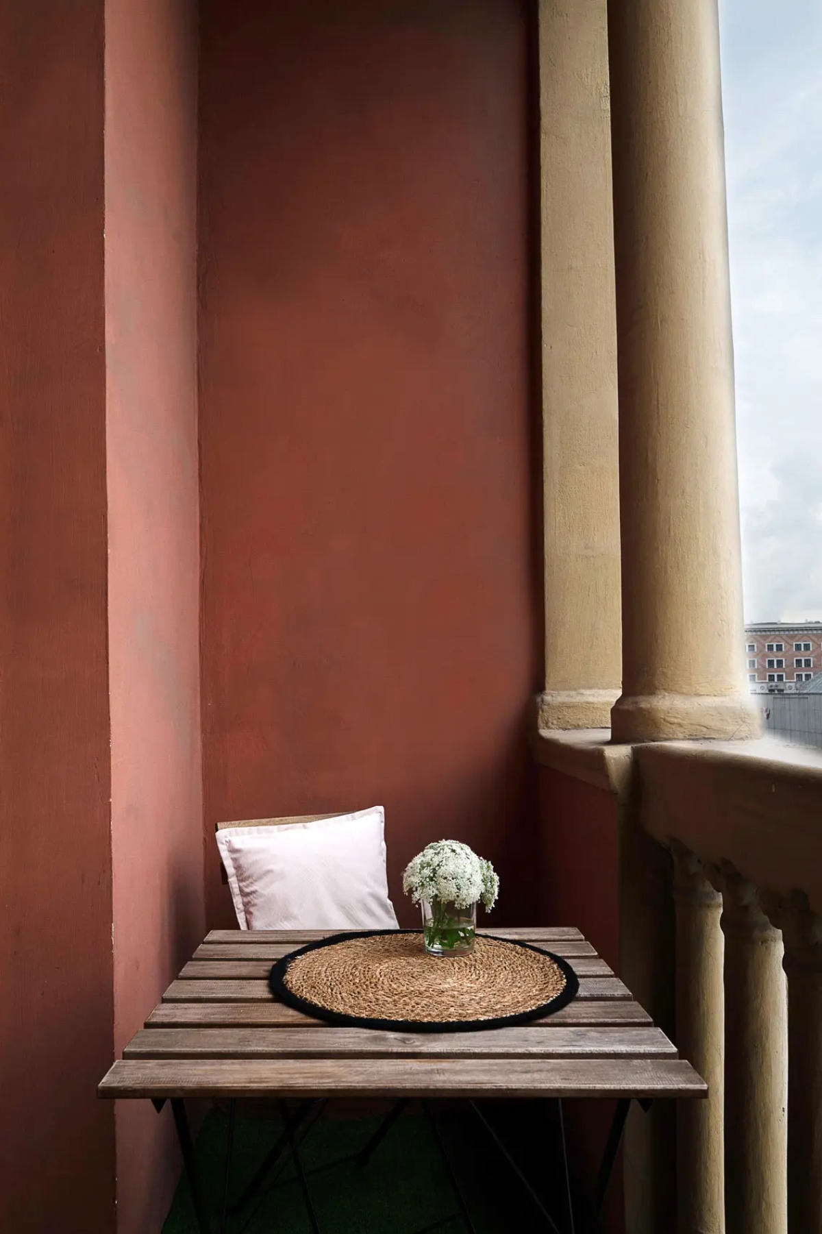 Апартаменты с Видом на Садовую