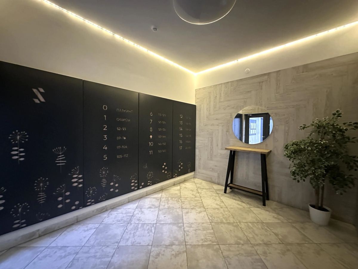 Апартаменты Элитные на берегу реки Тура с видом на Мост Влюбленных