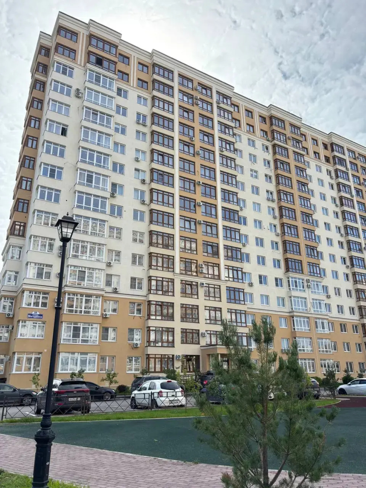 Апартаменты Unique Apart Олива видовая квартира в элитном ЖК рядом с Кассационным судом и Мариинским театром на Мичурина 58/2