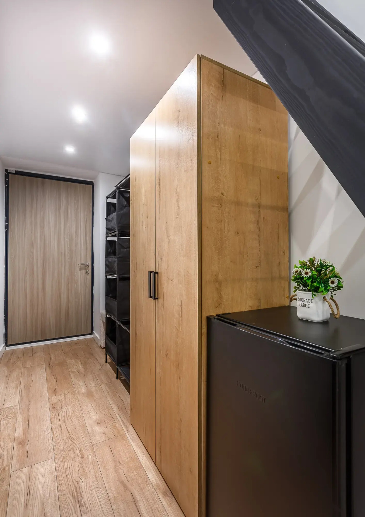 Апартаменты Окружной 219