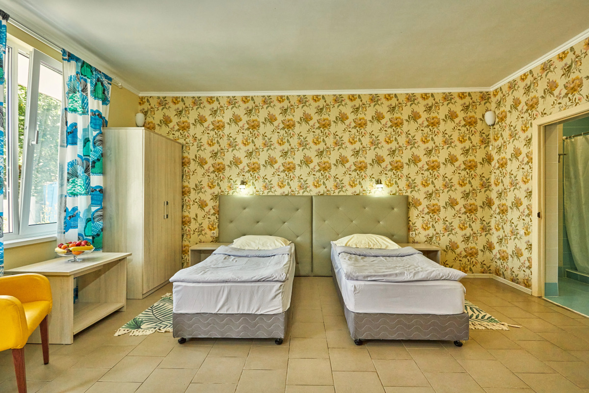 Отель Серебряный Пляж