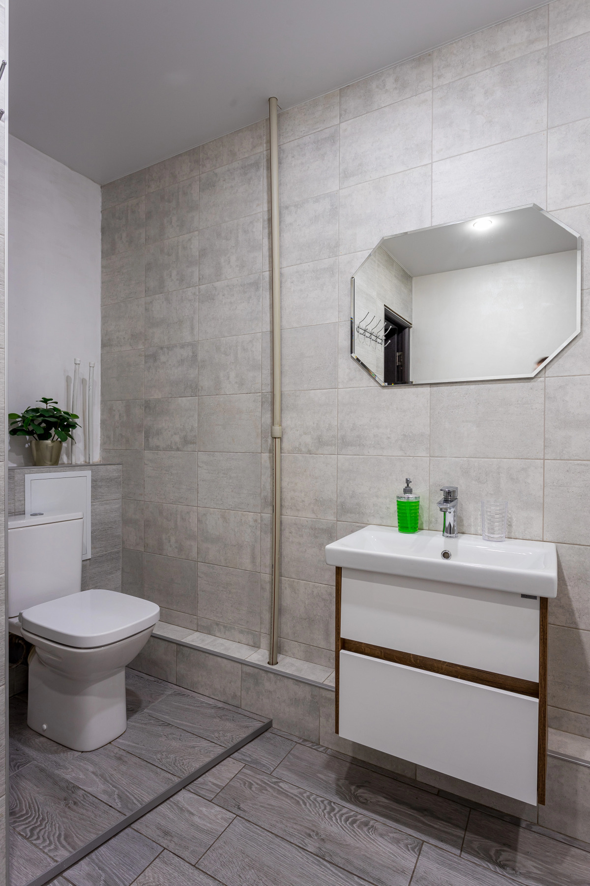 Апартаменты двухкомнатные недалеко от центра и парка