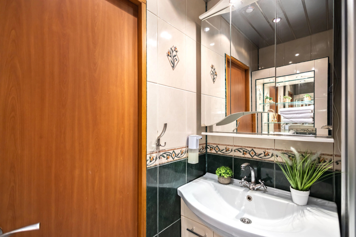 Квартира 1-комнатная у метро Улица Скобелевская