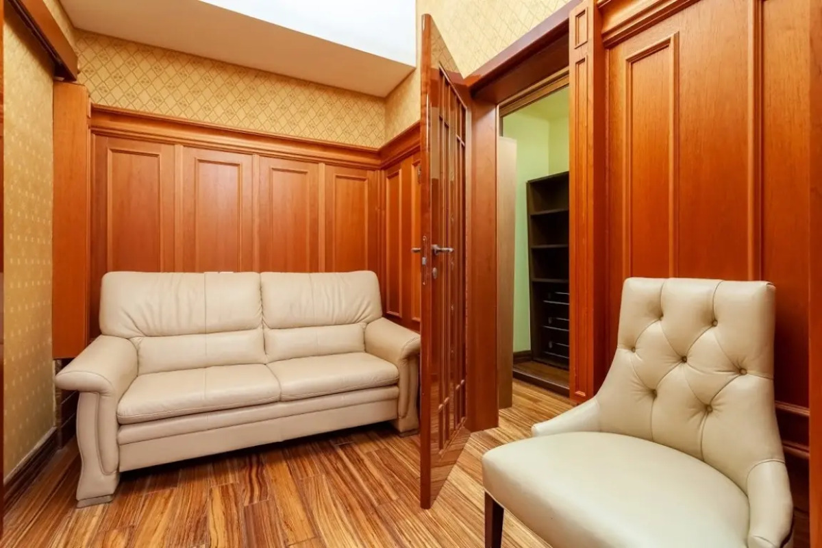 Апартаменты  Роскошные с Балконом и Видом на Кремль