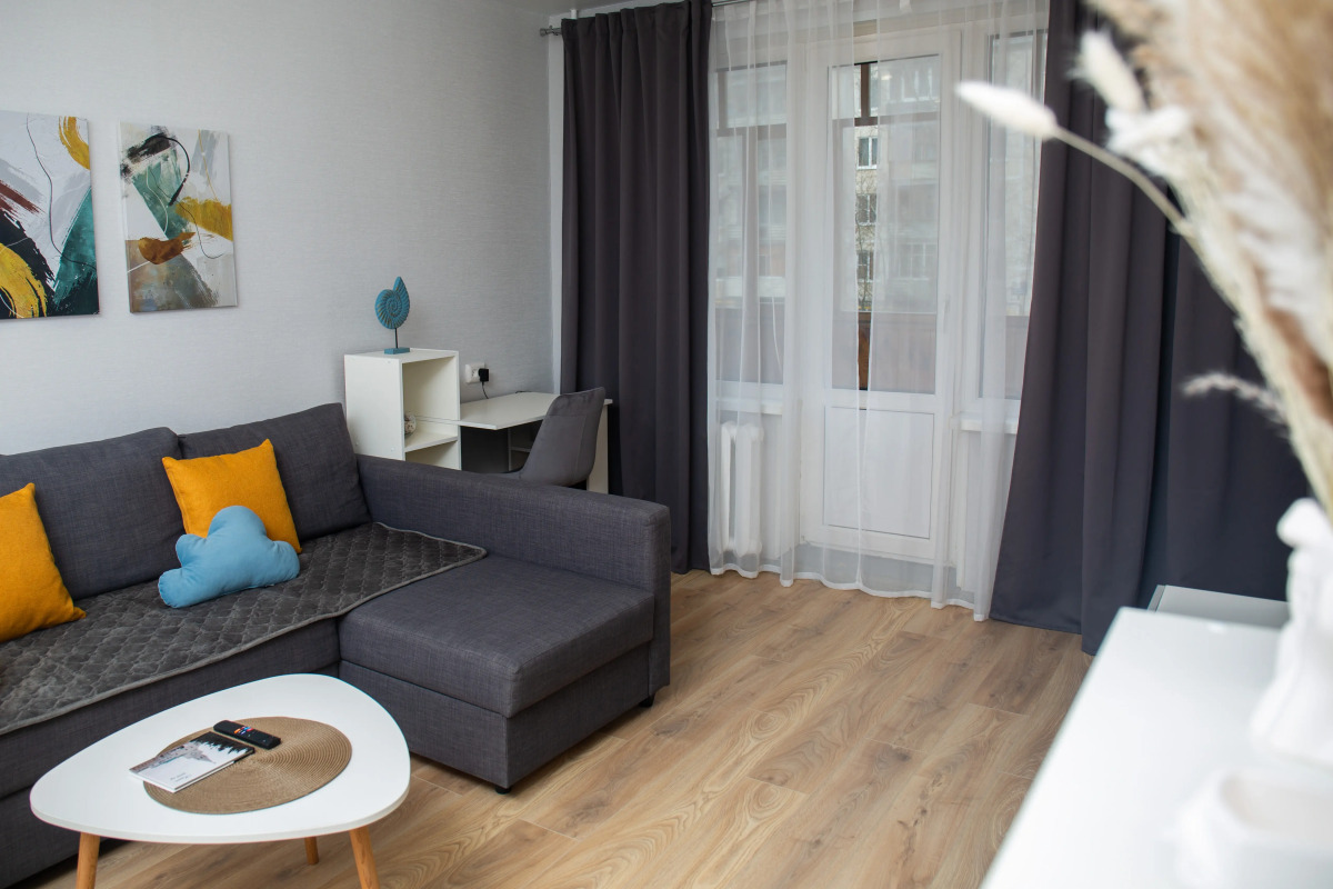 Квартира Уютная с новым ремонтом со всеми удобствами и уважением Курчатова 13