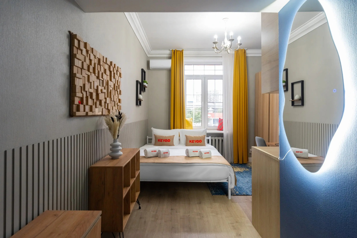 Апартаменты KeyGo 1011 Студия рядом с метро Окружная