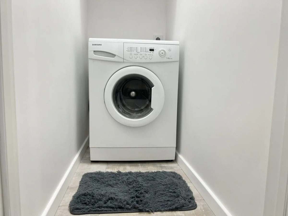 Апартаменты однокомнатные улица Михаила Савицкого 3