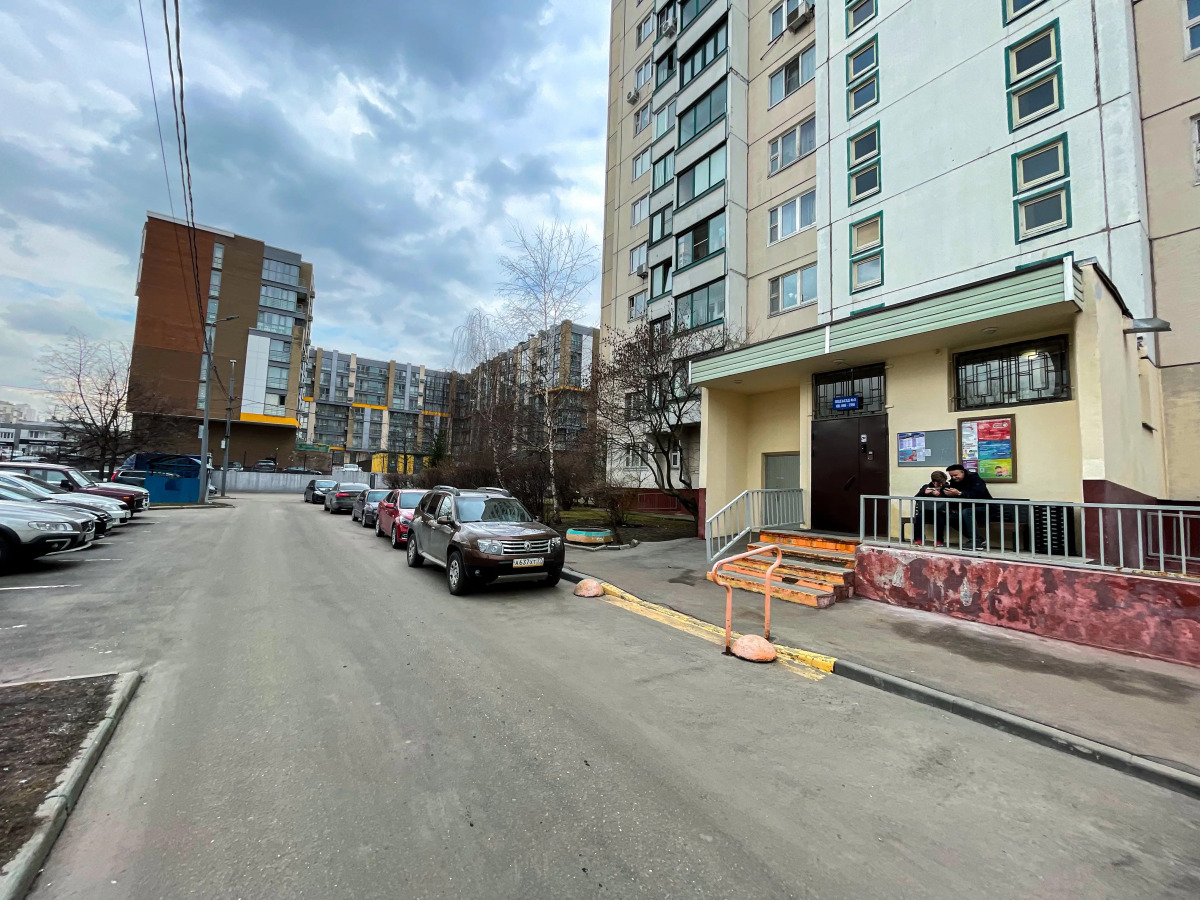 Квартира Like Home Apartment