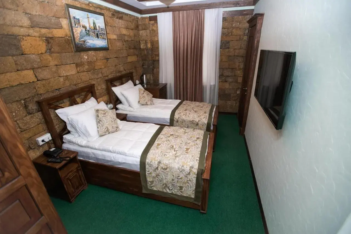 Maajid Hotel & Restaurant