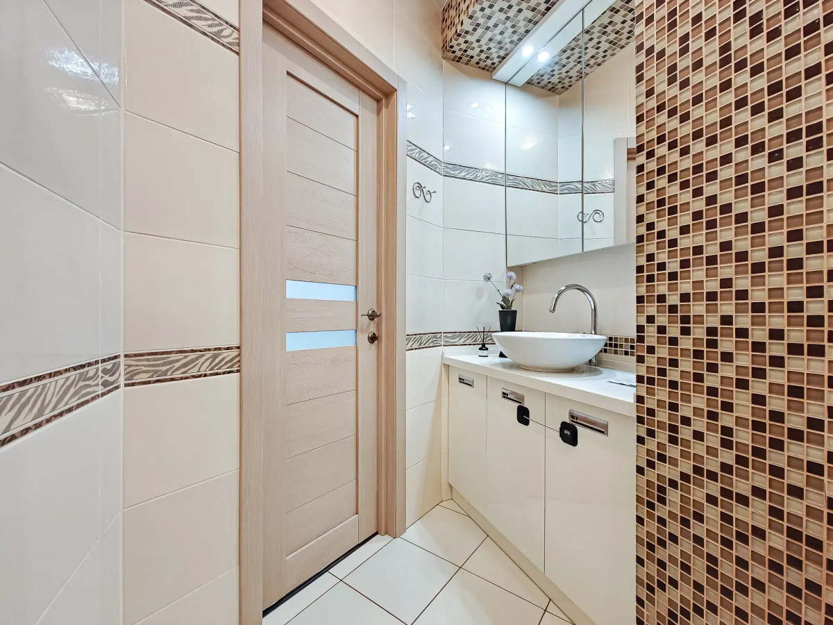 Апартаменты Евротрёхкомнатные Stepanenkov на Зыряновской 55