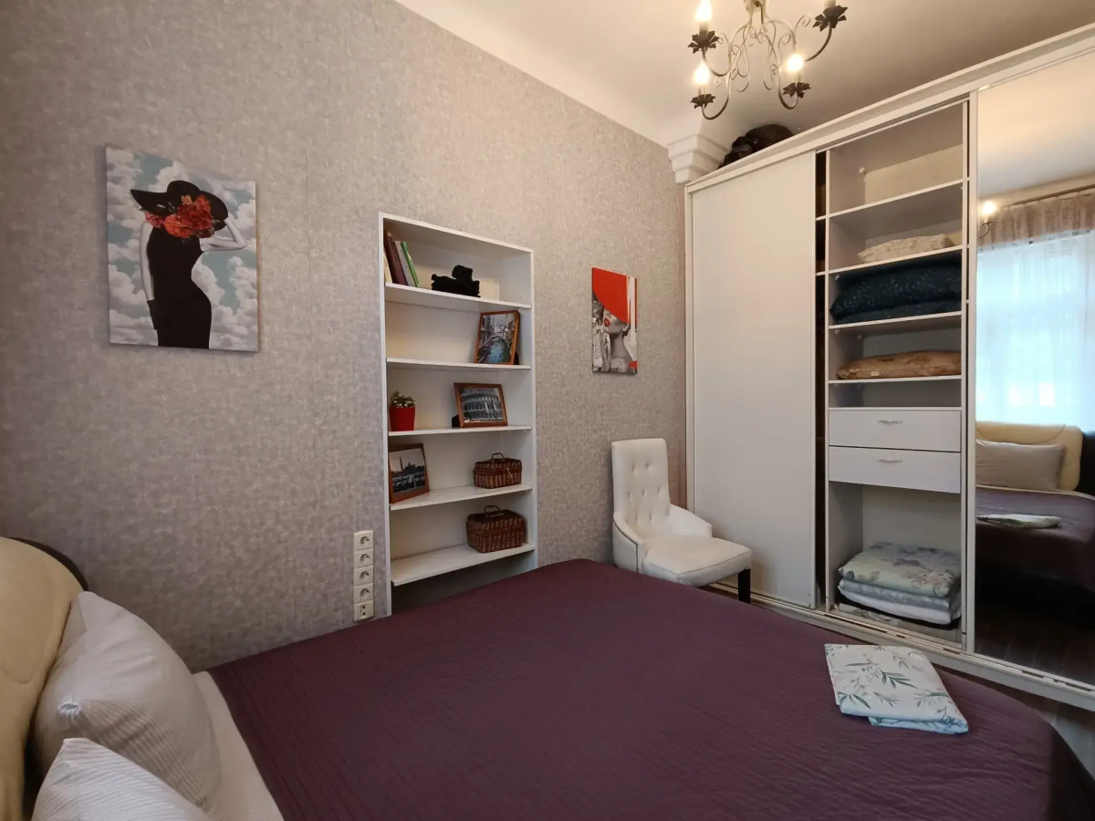 Квартира рядом с Федеральным штабом округа