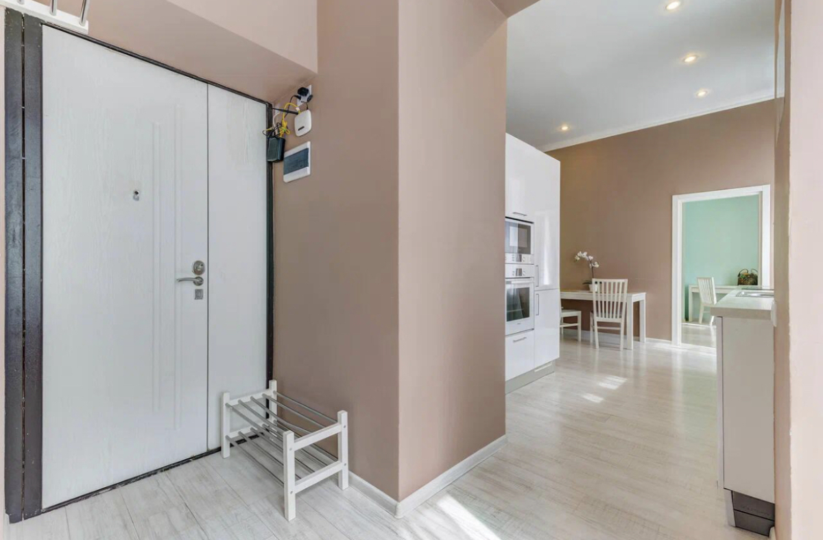 Апартаменты SweetHome на Мойке 44