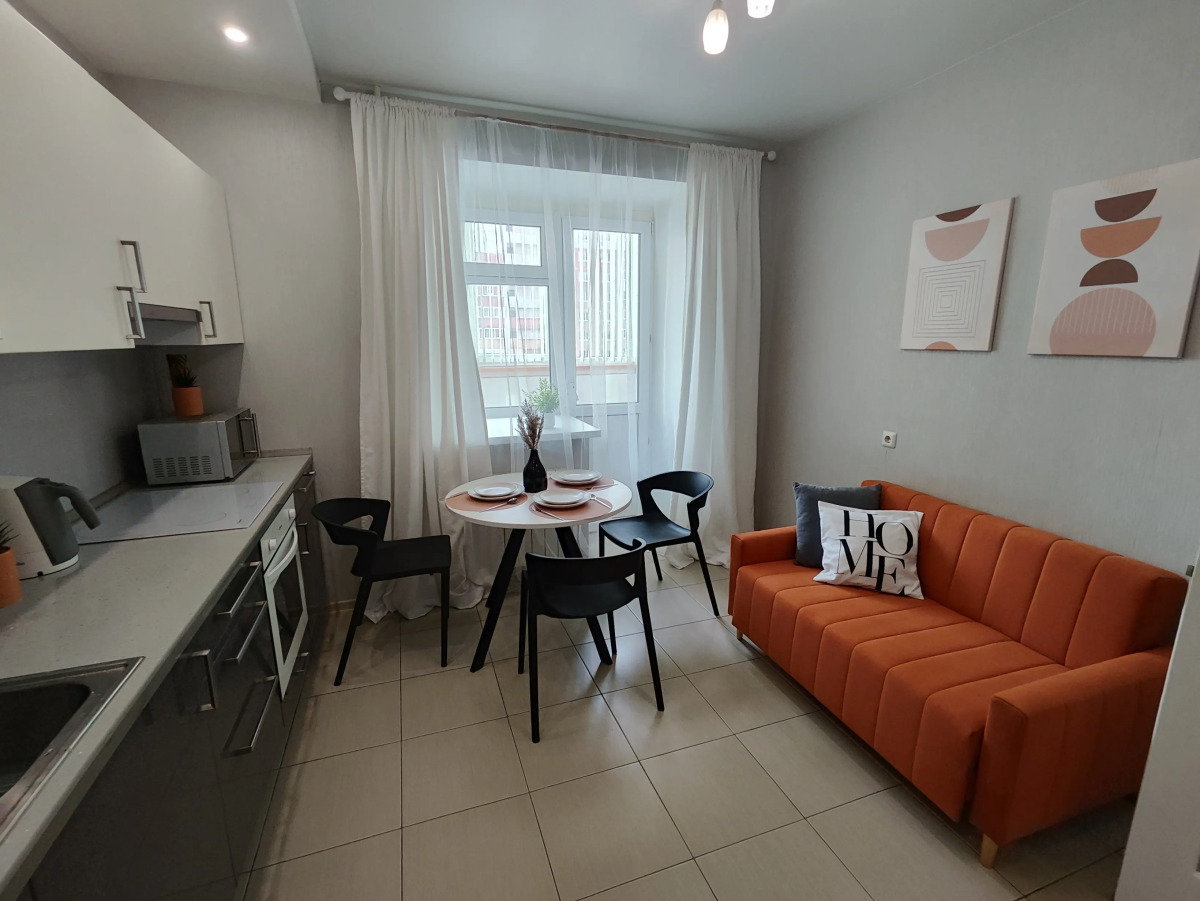 Апартаменты Ягодинская 25