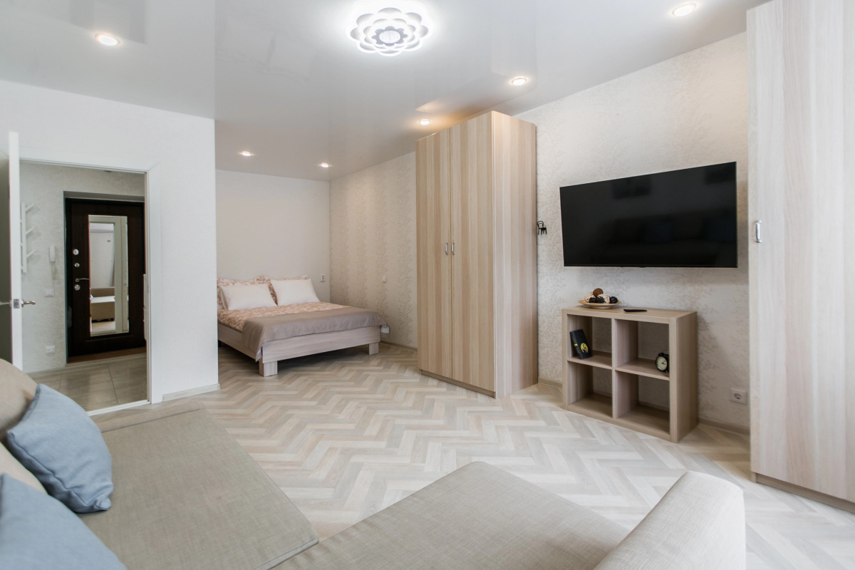 Квартира Чистопольская 85А