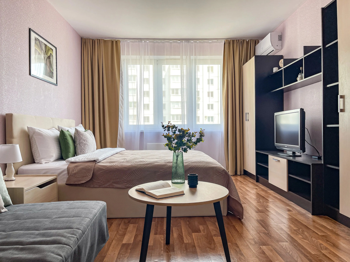 Квартира 2 Ночи на Мурата Ахеджака 22