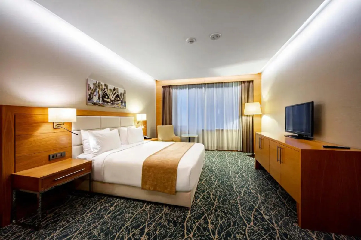 Отель Holiday Inn Baku