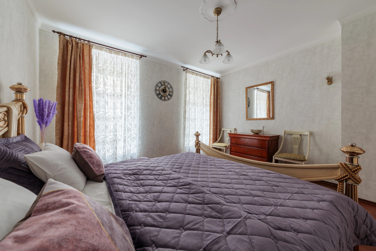 Квартира Трехкомнатная на Невском 45 DereMRents ДереМРентс