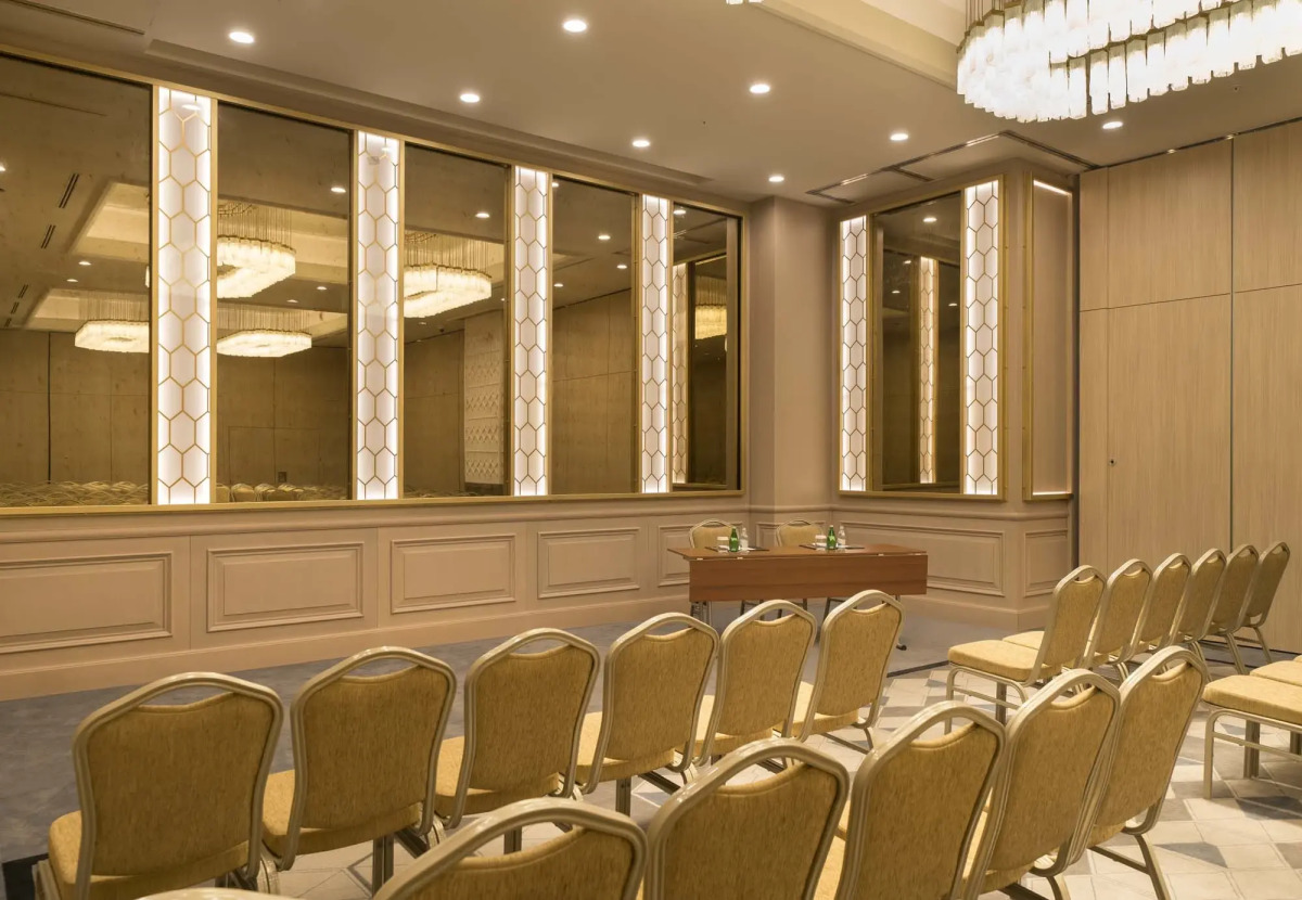 Отель Millennium Istanbul Golden Horn