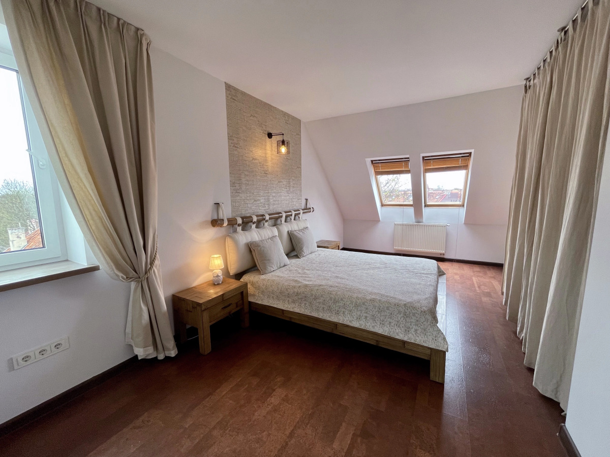 Квартира Трехкомнатная Cемейная в Amalienau