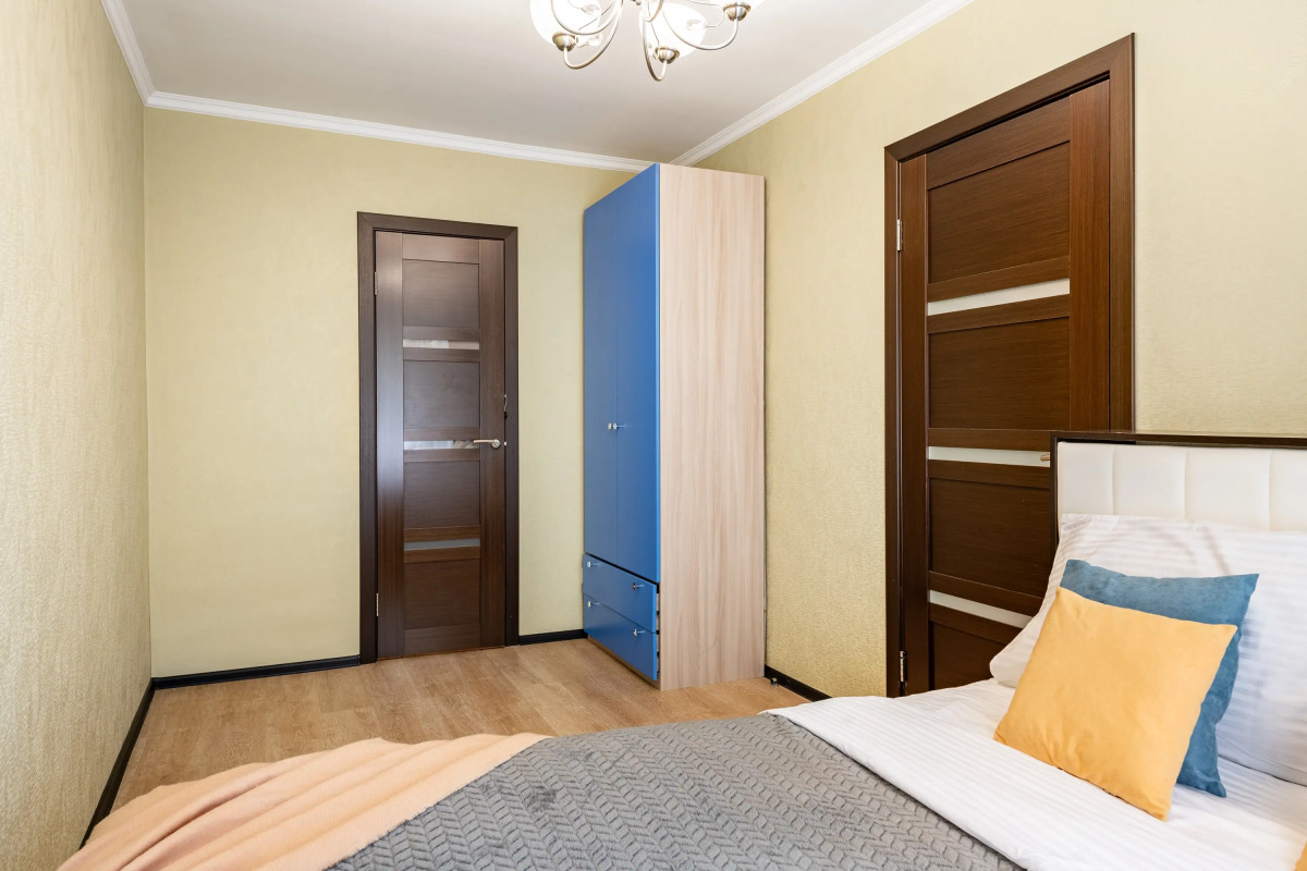 Квартира Просторная двухкомнатная Natali у парка Зюзино